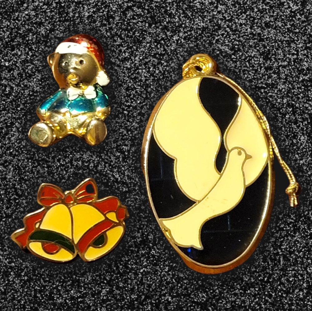 3 Vtg Enamel Gold Accent Pins 1 Santa Teddy Bear 1 Christmas Bells 1 Peace Dove
